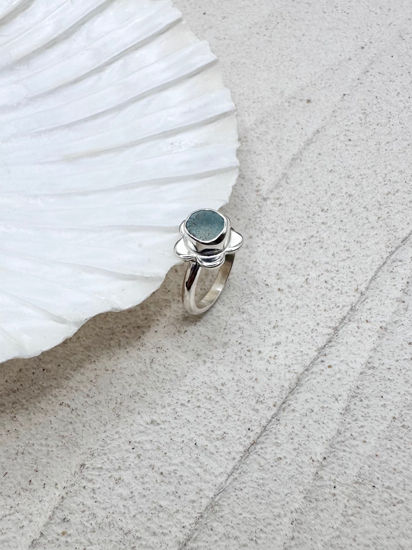 Flower Seaglass Ring in Blue