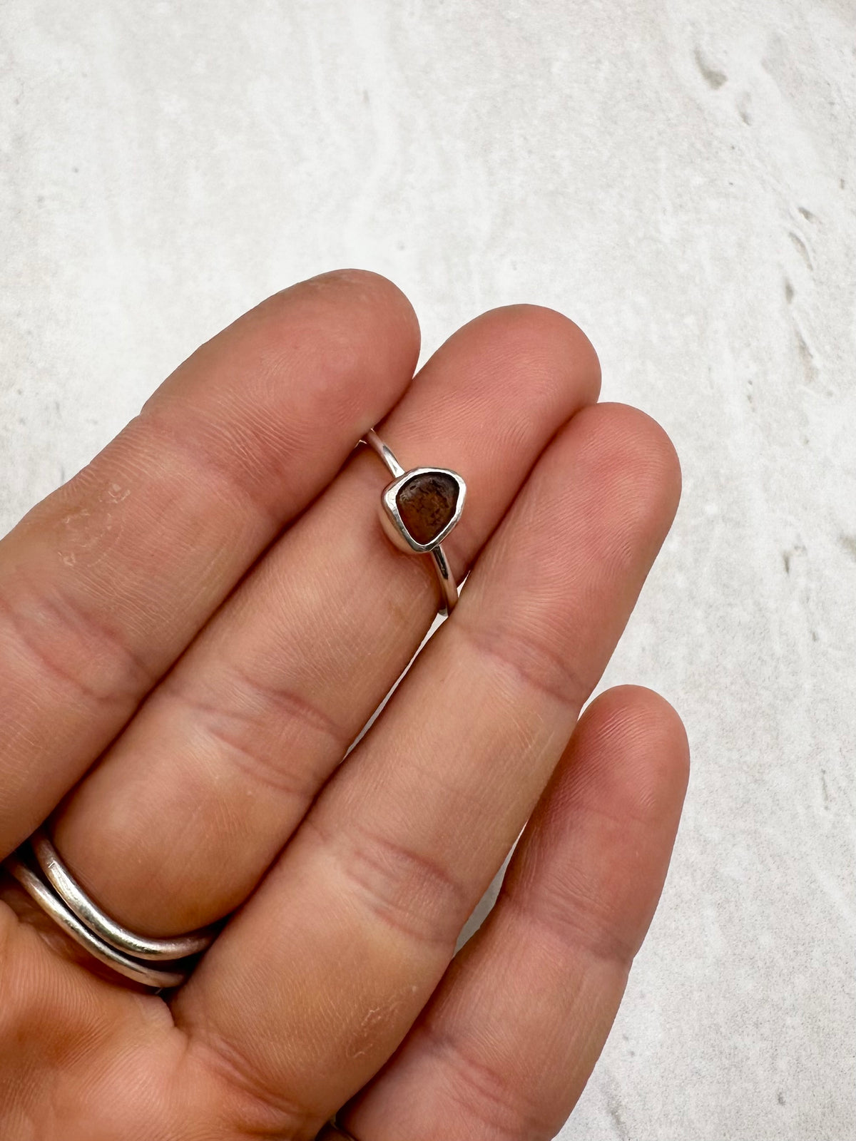 Amber Seaglass Ring Silver - L