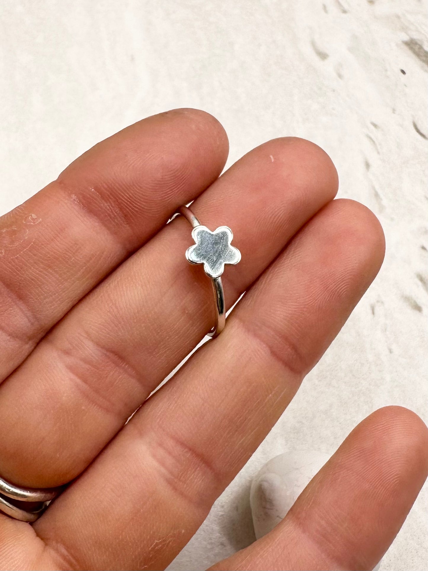 Mini Flower Ring Silver