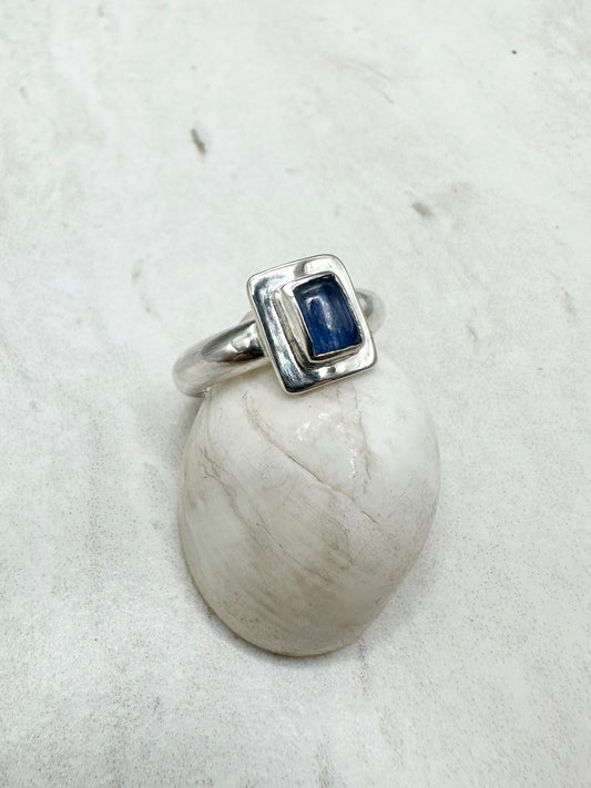 Square Kyanite Ring Silver - M