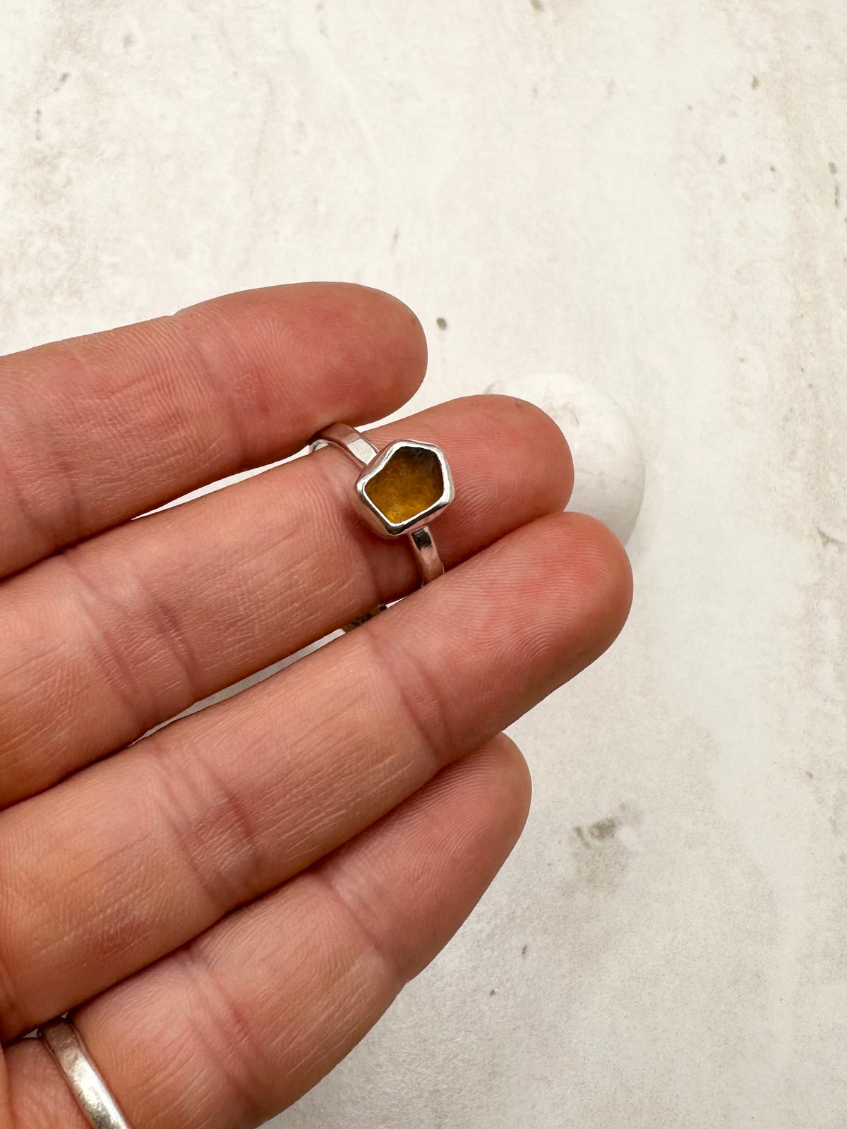Amber Ring Silver - N