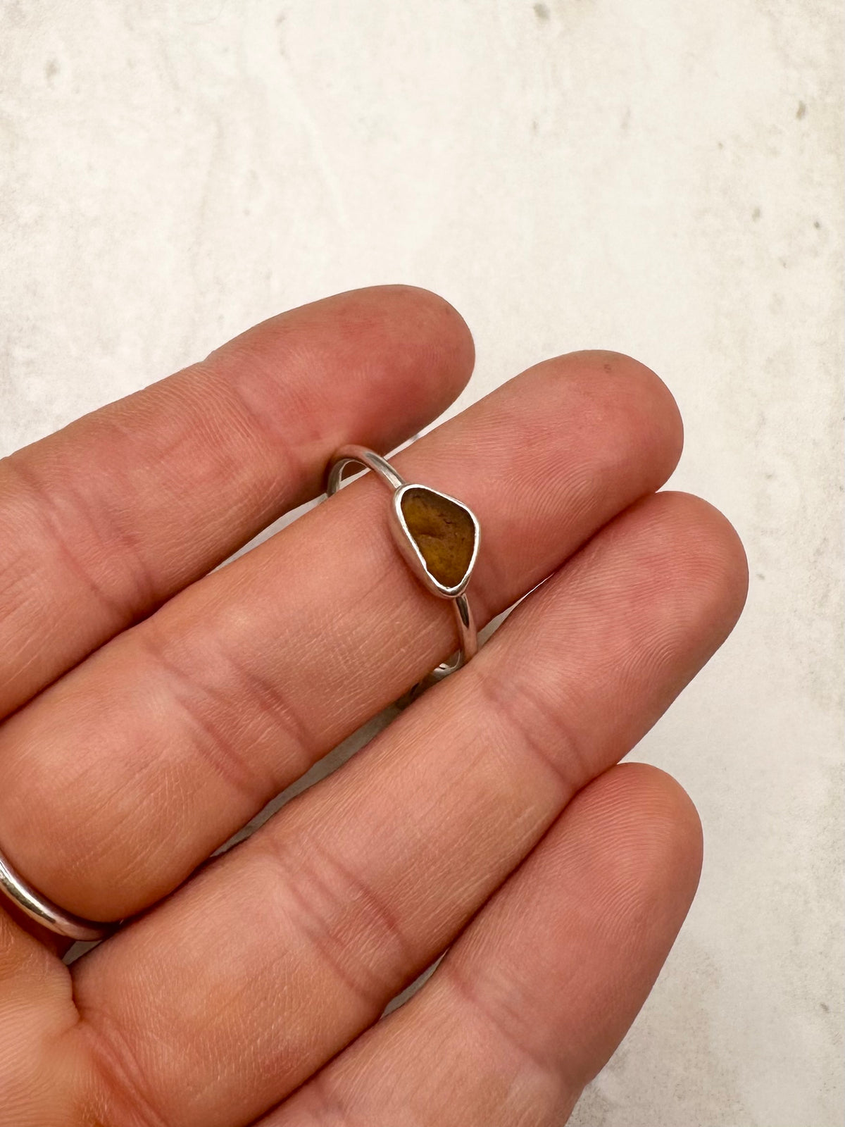 Amber Seaglass Ring Silver - U