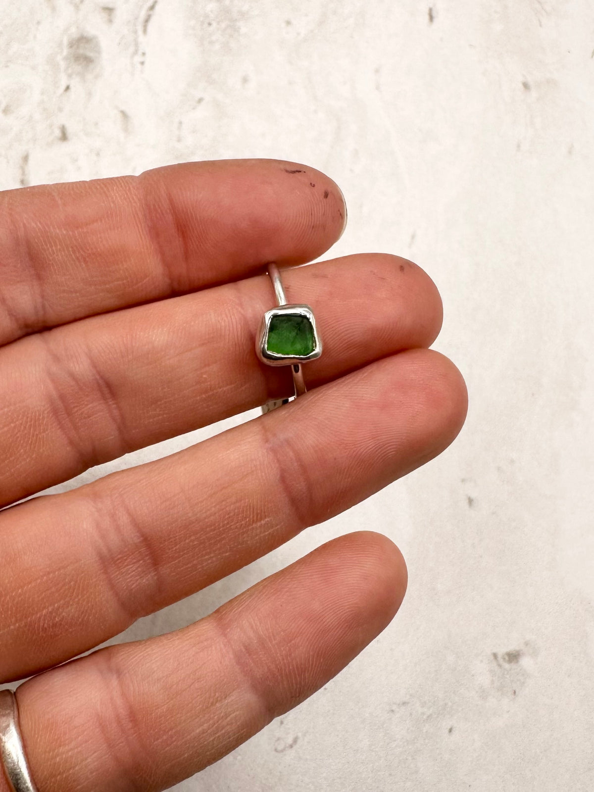 Green Seaglass Ring Silver - J