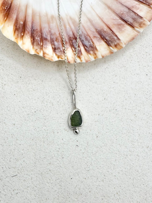 Green Sunburst Pendant Silver