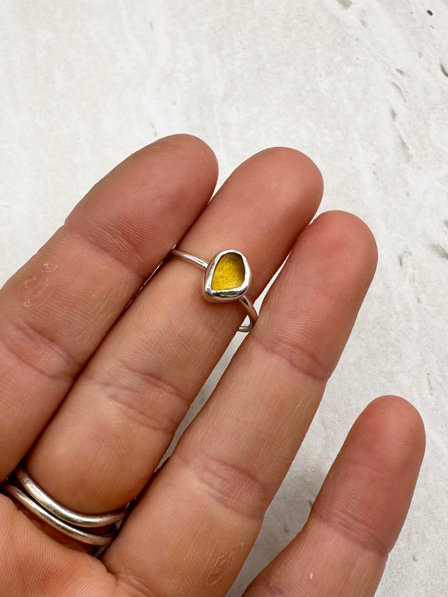 Yellow Seaglass Ring Silver - N