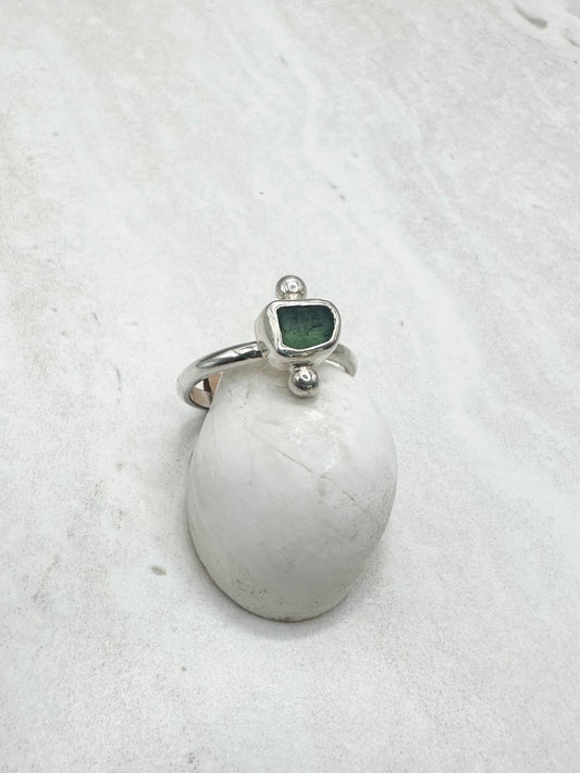 Green Seaglass Ring Silver - N
