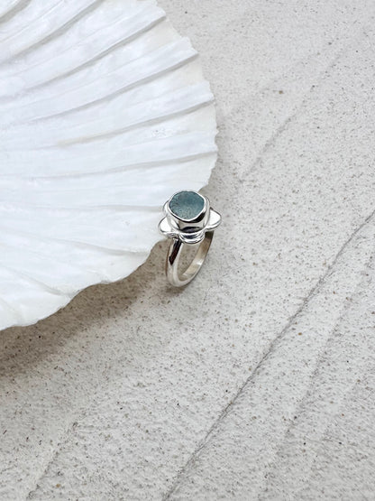 Flower Seaglass Ring in Blue