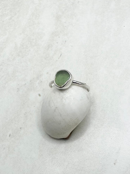Light Green Seaglass Ring Silver - L