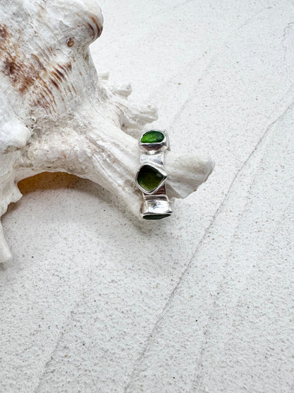 Silver Seaglass Ring in Green