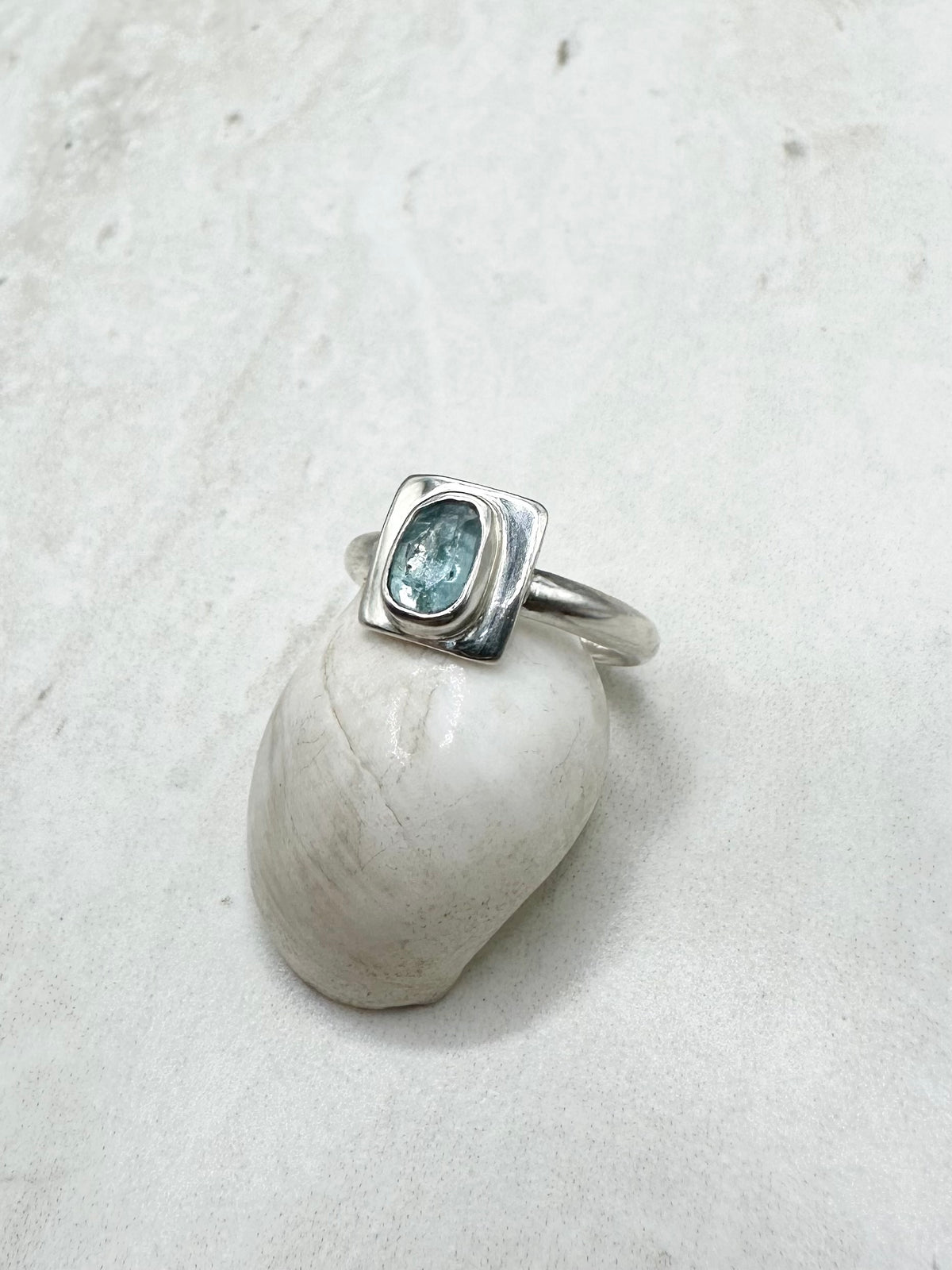 Square Kyanite Ring Silver - N