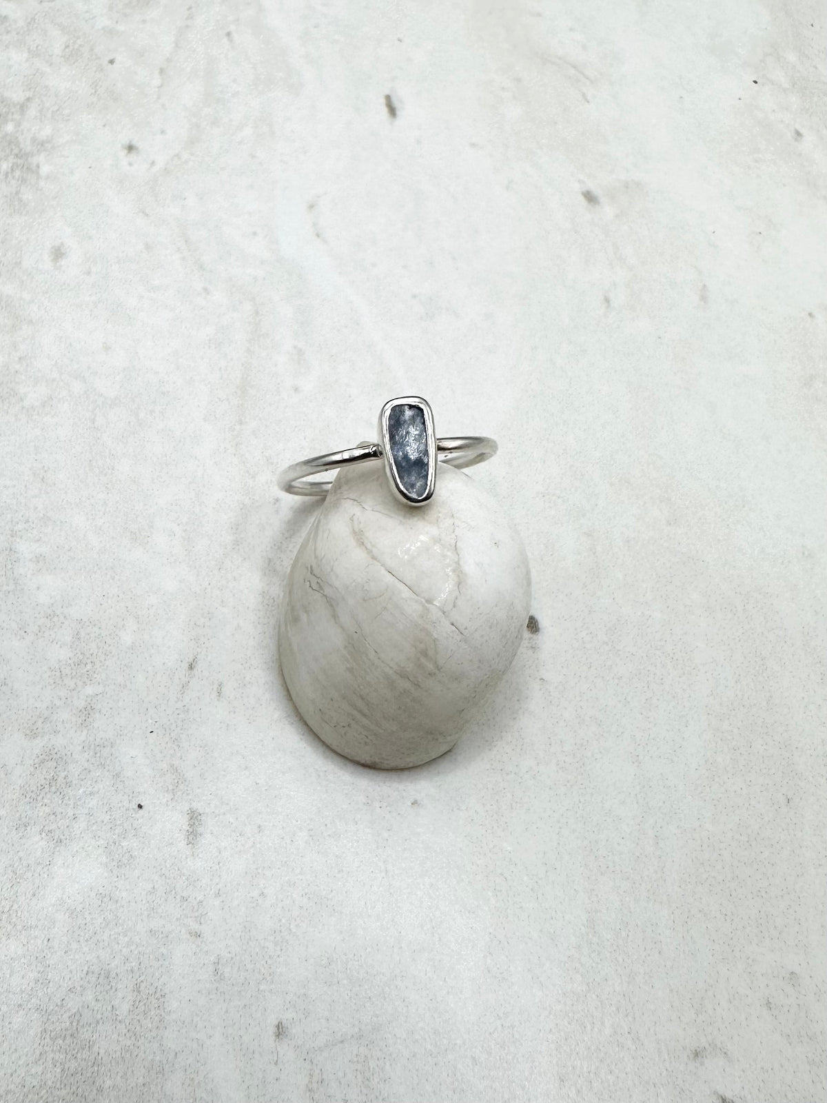 Mussel Shell Ring Silver - Q