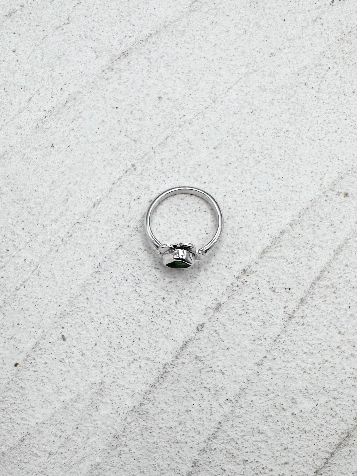 Green Seaglass Flower Ring Silver