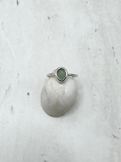 Green Seaglass Ring Silver - N