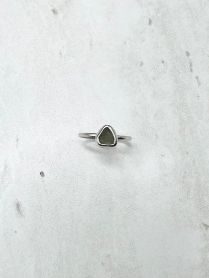 Green Seaglass Ring Silver - J