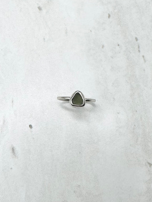 Green Seaglass Ring Silver - J