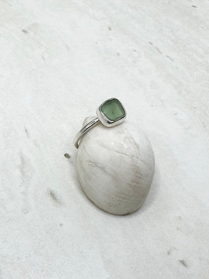 Green Seaglass Ring Silver - J
