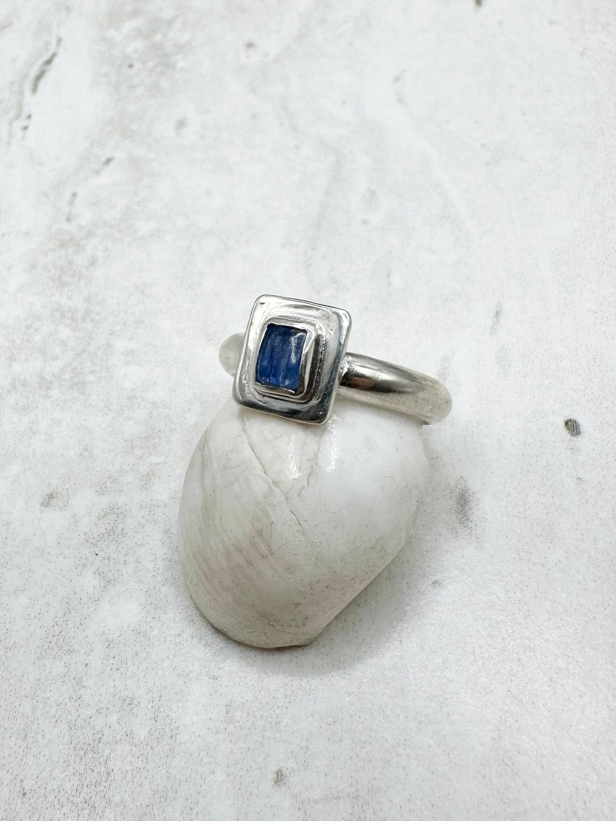 Square Kyanite Ring Silver - R