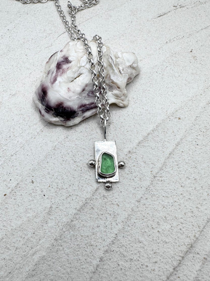 Green Wayfinder Pendant Silver