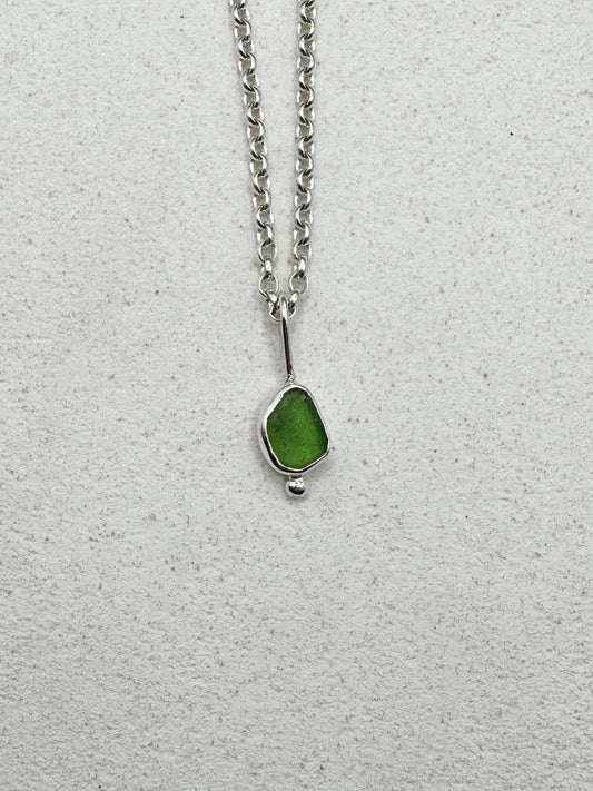 Green Sunburst Pendant Silver