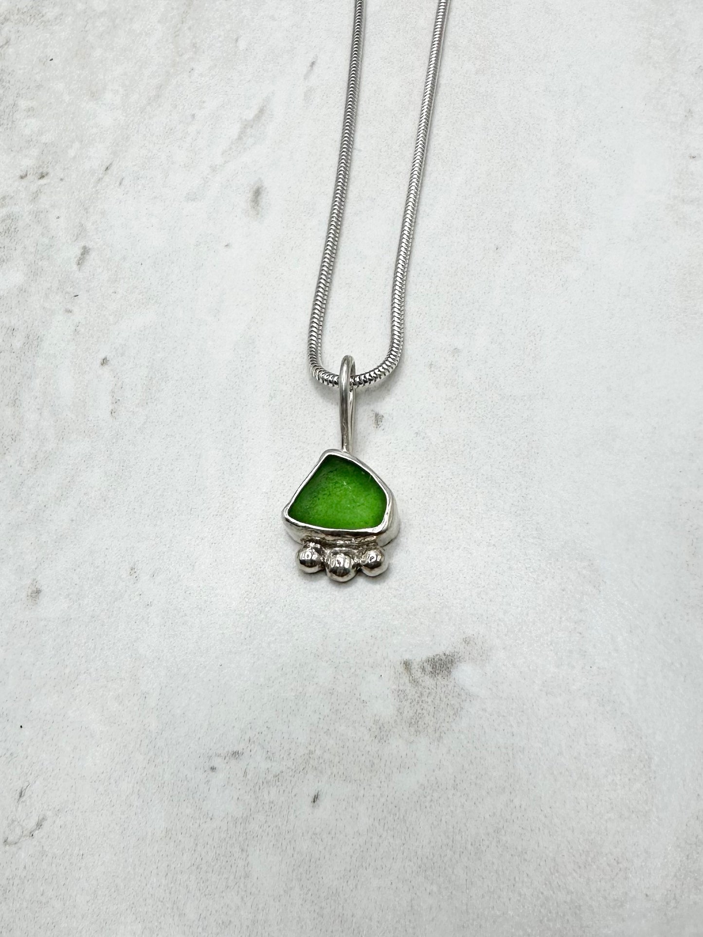Green Sunburst Pendant Silver
