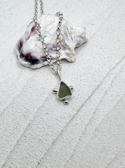Green Sunburst Pendant Silver