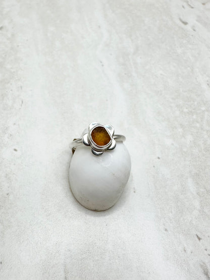 Amber Seaglass Flower Ring Silver - P