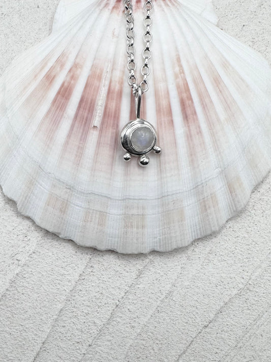 Moonstone Sunseeker Pendant Silver