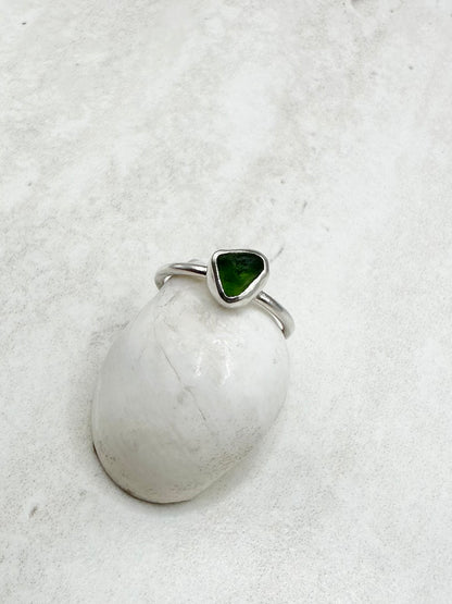 Green Seaglass Ring Silver - J