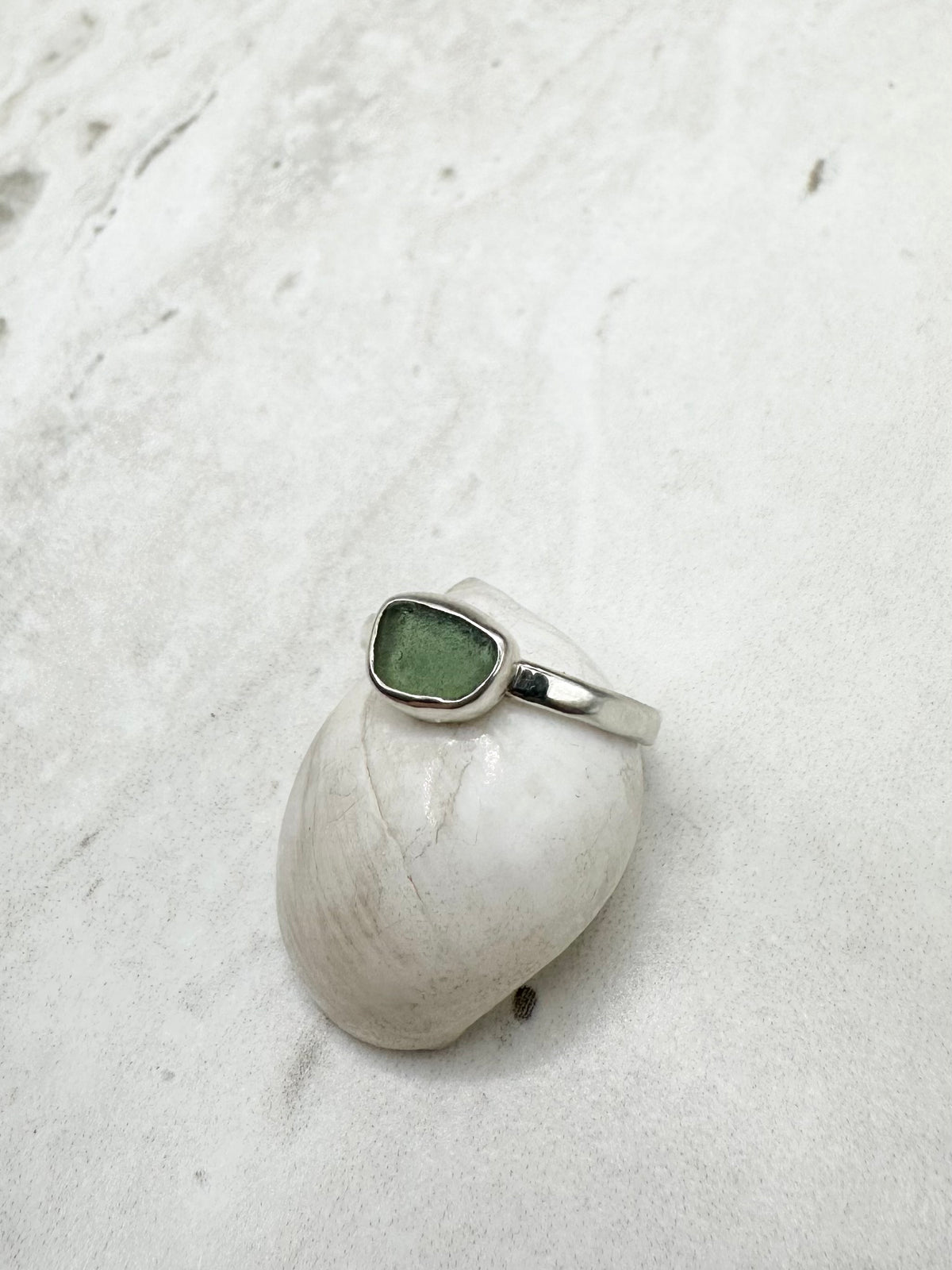 Green Seaglass Ring Silver - O