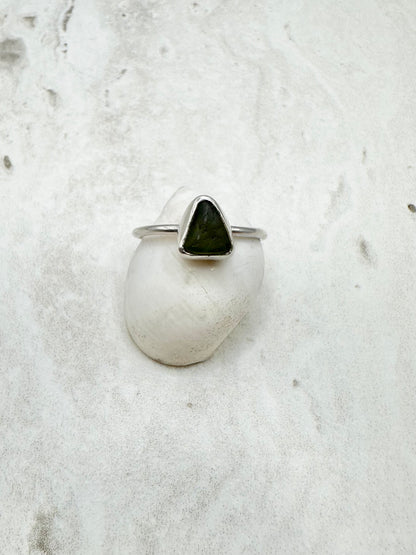 Green Seaglass Ring Silver - S.5