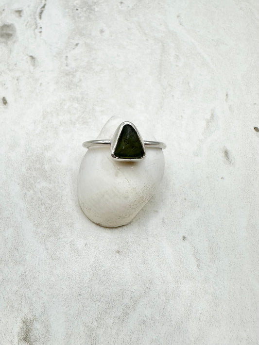 Green Seaglass Ring Silver - S.5