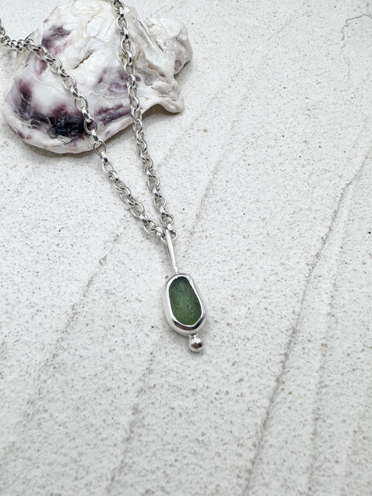 Green Seaglass Pendant Silver