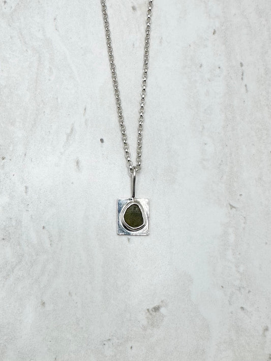 Green Wayfinder Pendant Silver