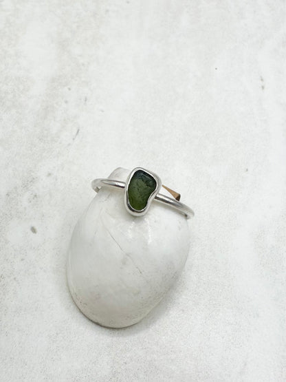 Green Seaglass Ring Silver - O
