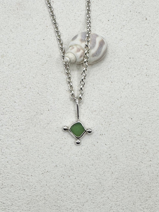 Green Sunburst Pendant Silver