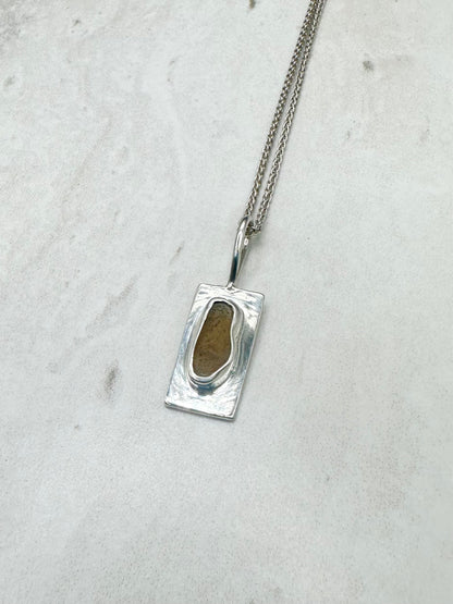 Amber Wayfinder Pendant Silver