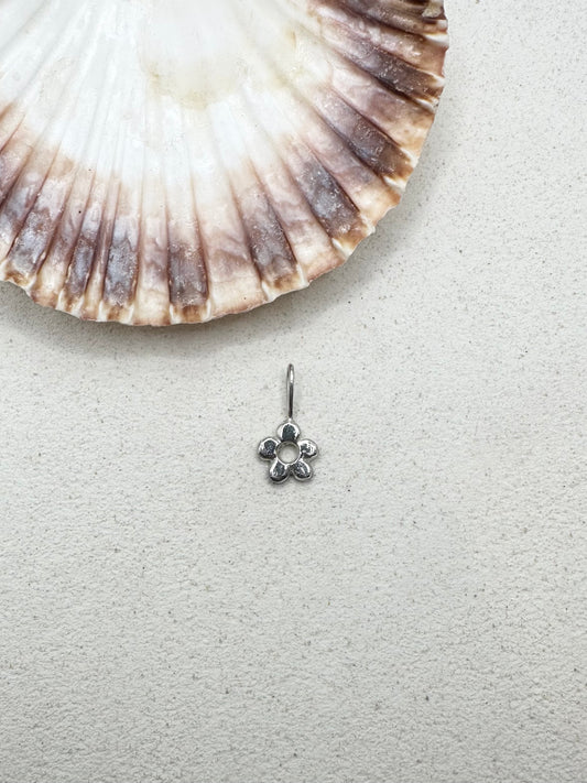 Mini Chunky Flower Pendant Silver