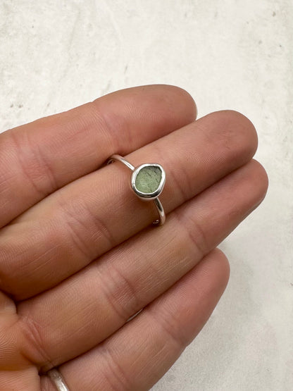 Green Seaglass Ring Silver - N