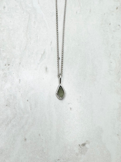 Green Seaglass Pendant Silver