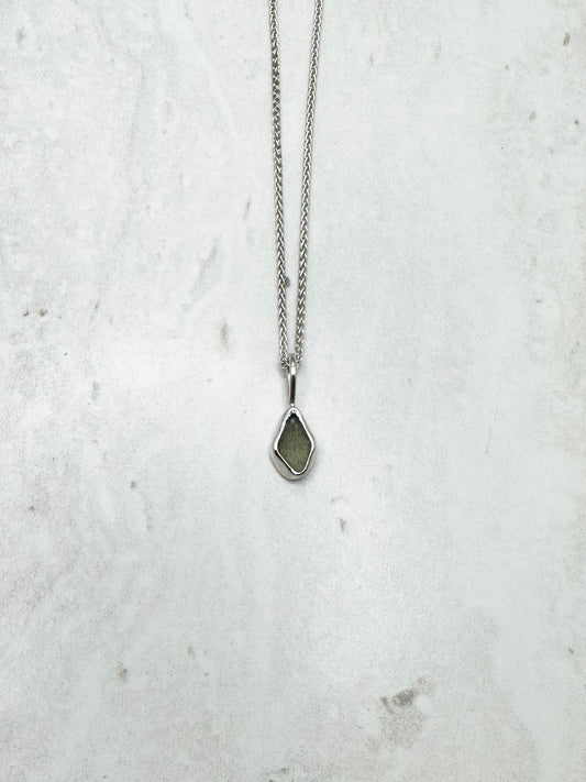 Green Seaglass Pendant Silver