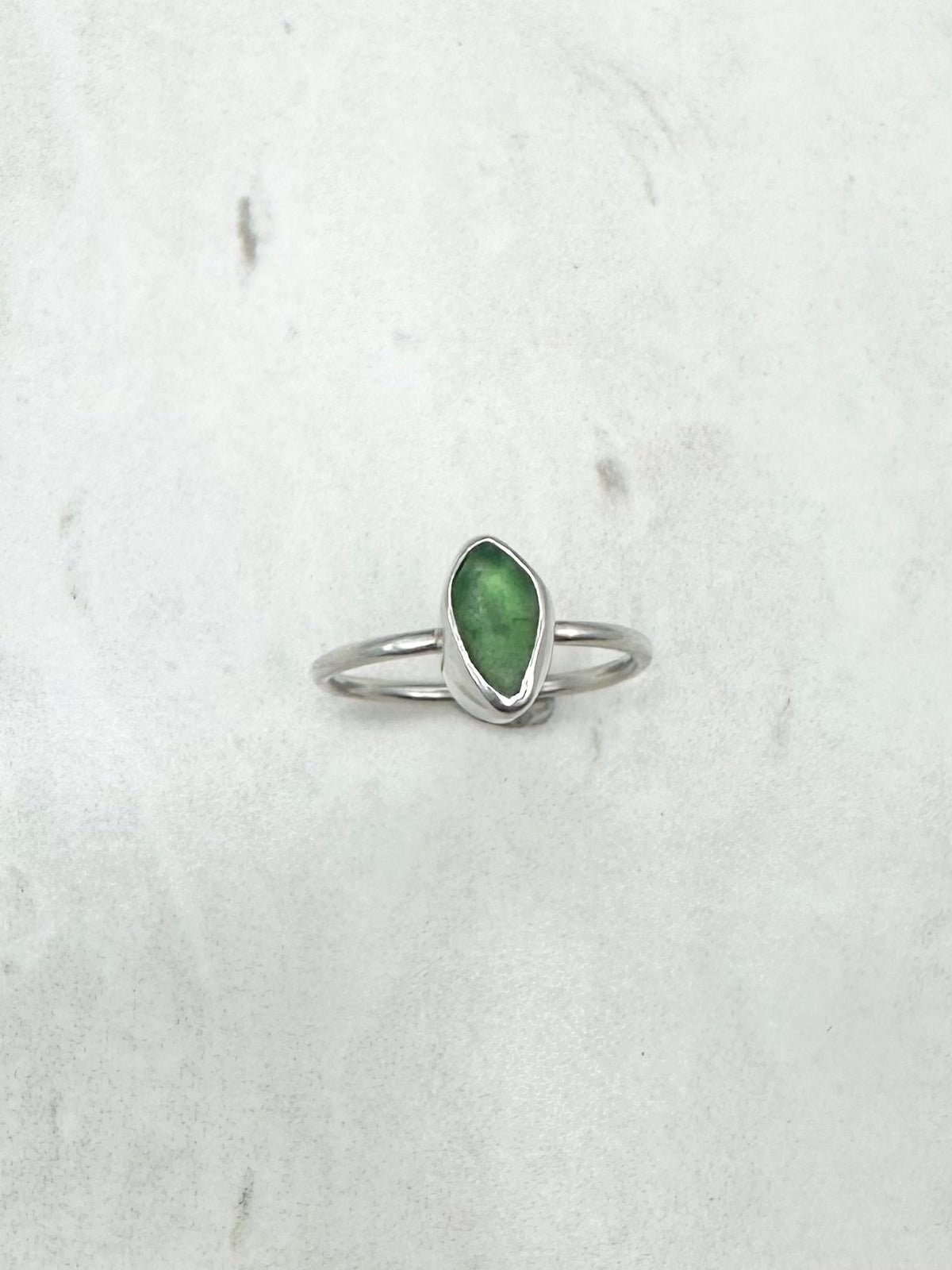 Green Seaglass Ring Silver - O