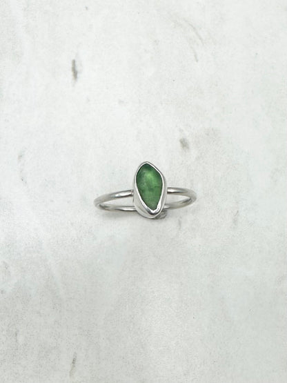 Green Seaglass Ring Silver - O