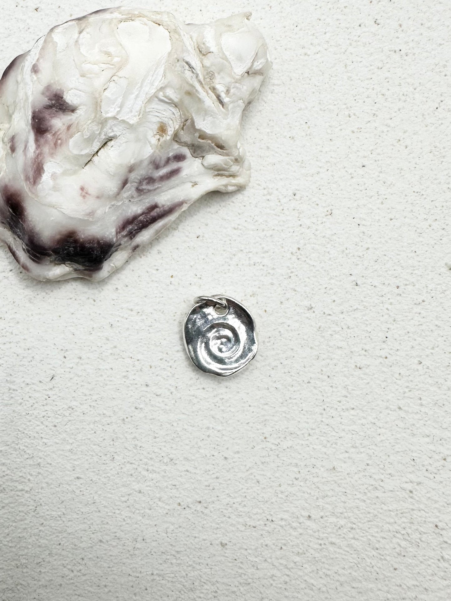 Shell Pendant in Silver