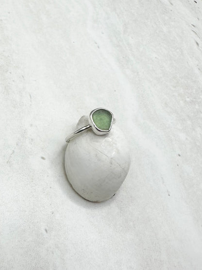 Light Green Seaglass Ring Silver - L