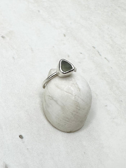 Green Seaglass Ring Silver - J