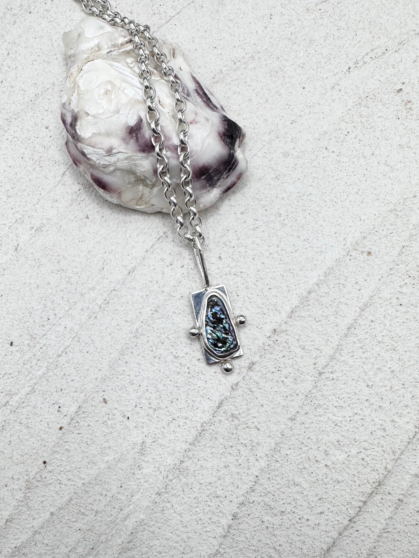 Abalone Wayfinder Pendant Silver
