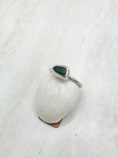 Green Seaglass Ring Silver - L