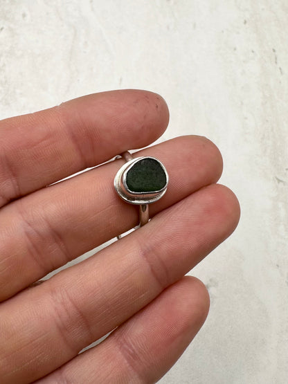 Green Seaglass Ring Silver - N