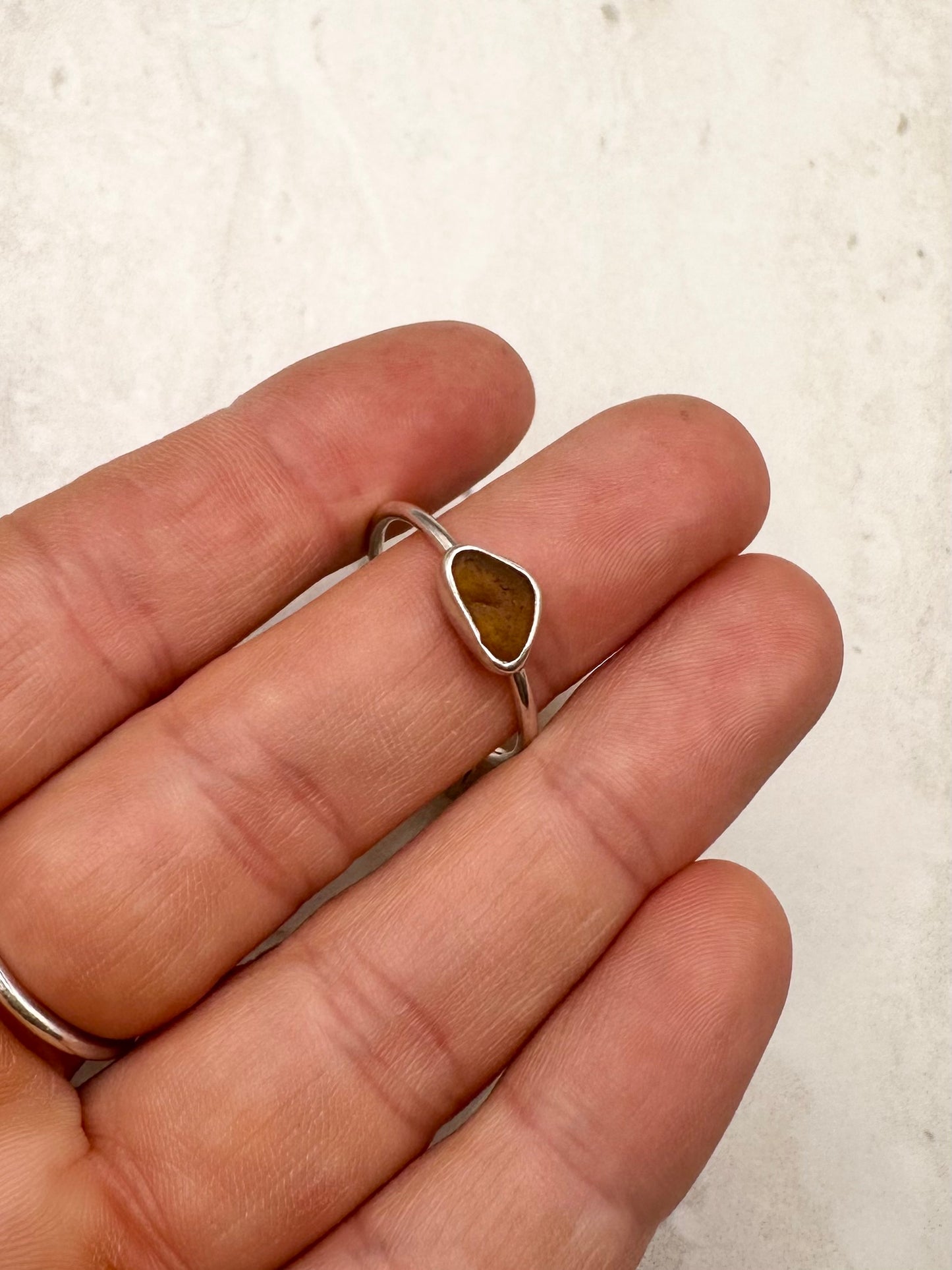 Amber Seaglass Ring Silver - U