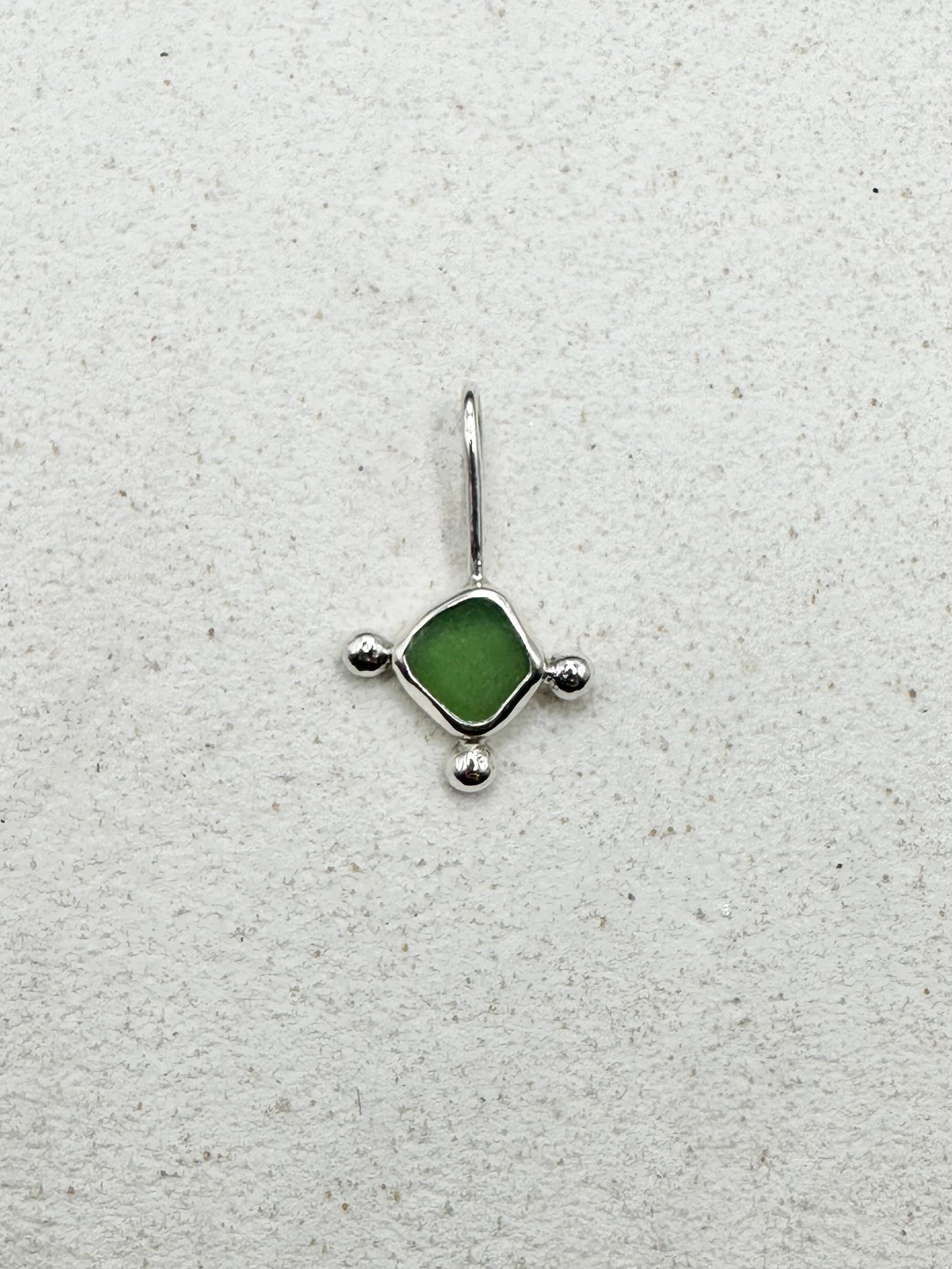 Green Sunburst Pendant Silver